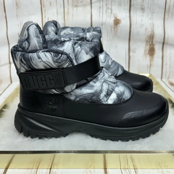 UGG Waterproof Yose Puff Marble Drytech Uggplush Boots - Picture 3 of 15